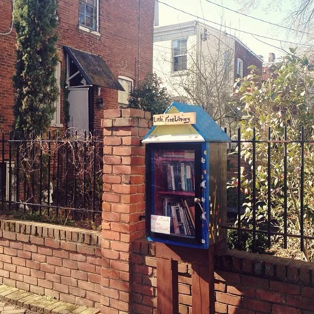 Little Free Library | Seen on West Ave. #rva