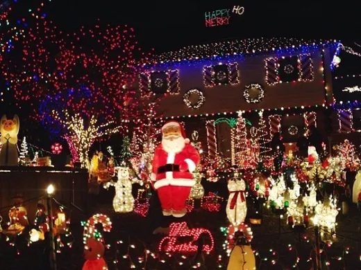 It was a tacky lights & family kinda night here in Richmond. #holidaycheer #zero